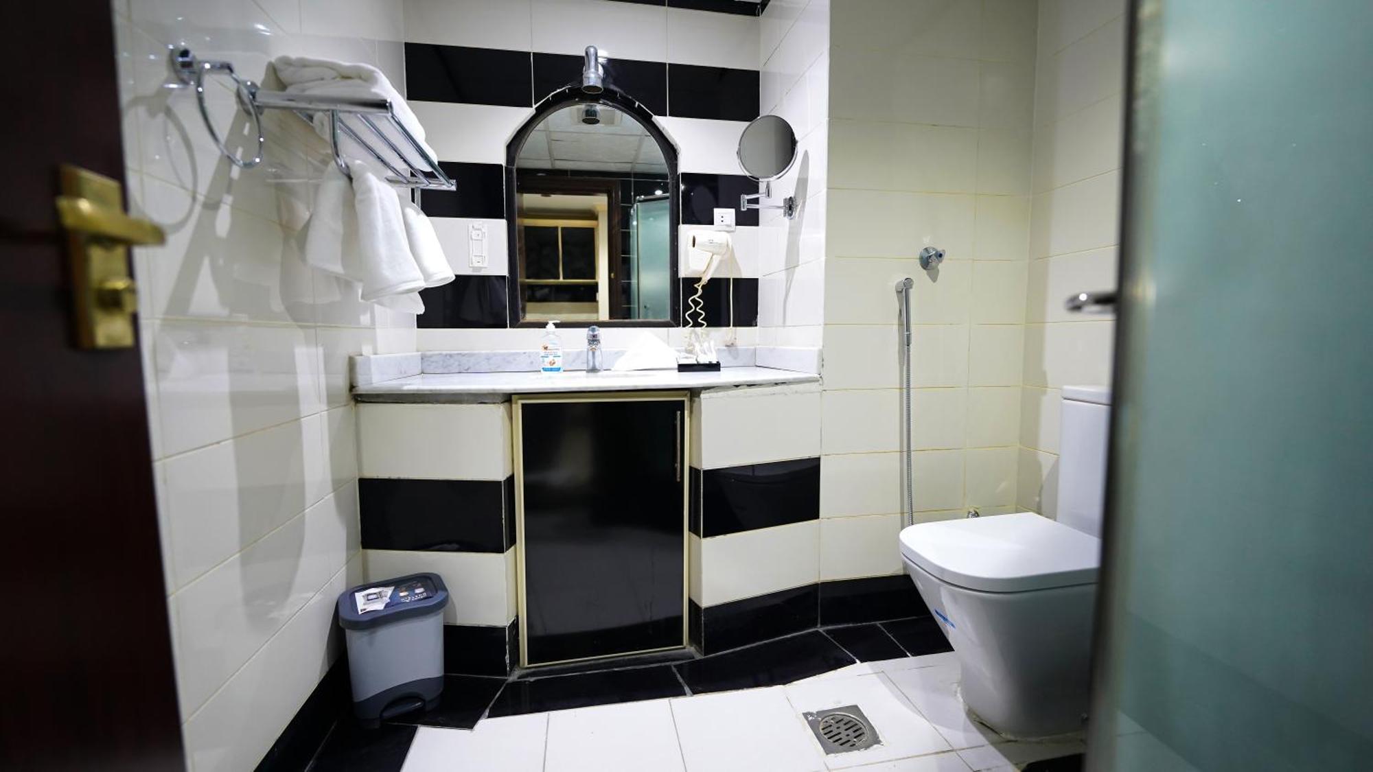 Al Kiram Hotel Al Azizia Μέκκα Εξωτερικό φωτογραφία